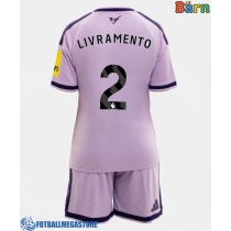 Fotballdrakt Barn Newcastle United Tino Livramento #2 Tredjedraktsett 2026-27 Kortermet (+ Korte bukser)